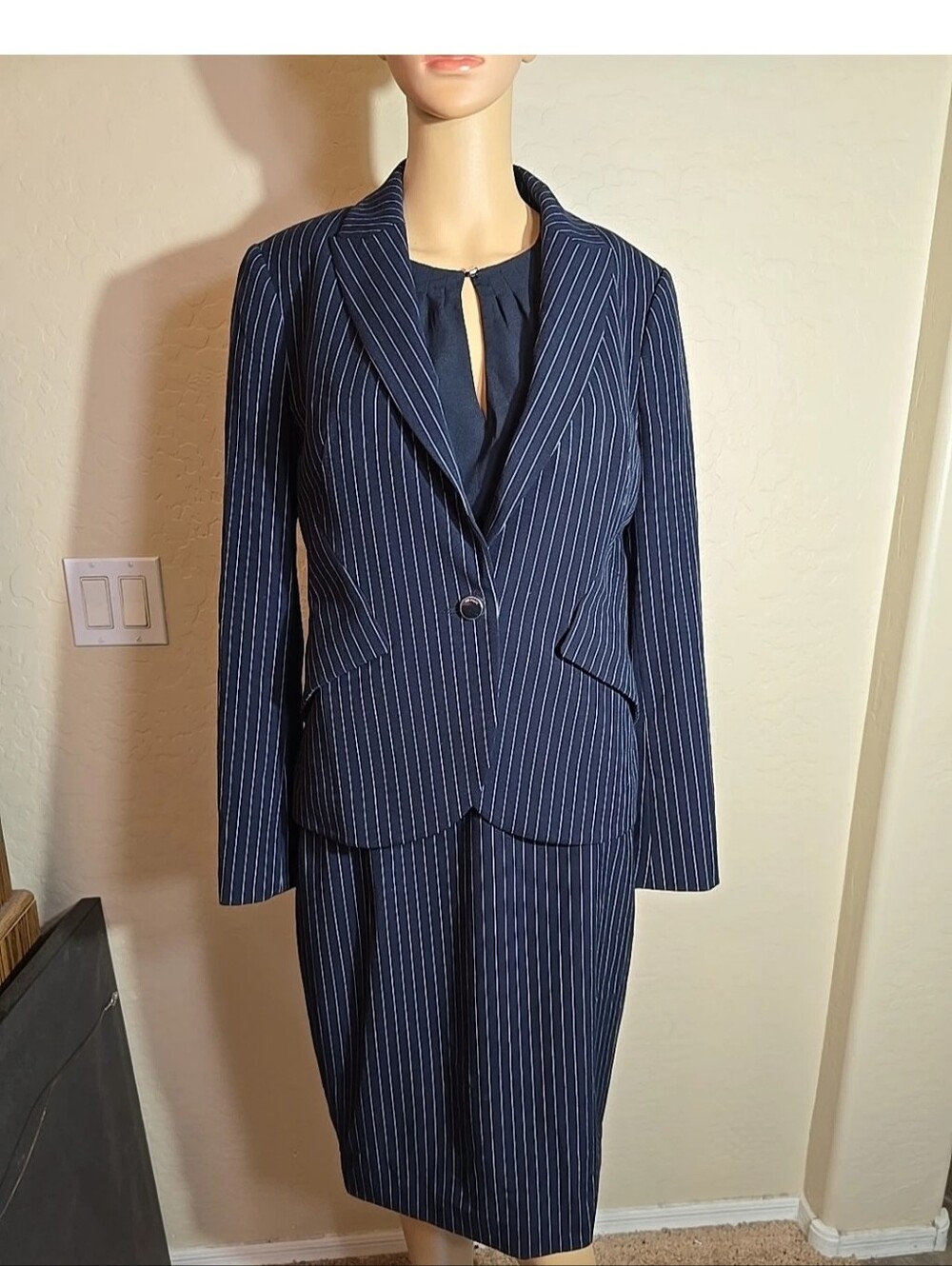 Ted Baker London Navy Pinstripe Women's Suit Blazer & Skirt Set Size 2